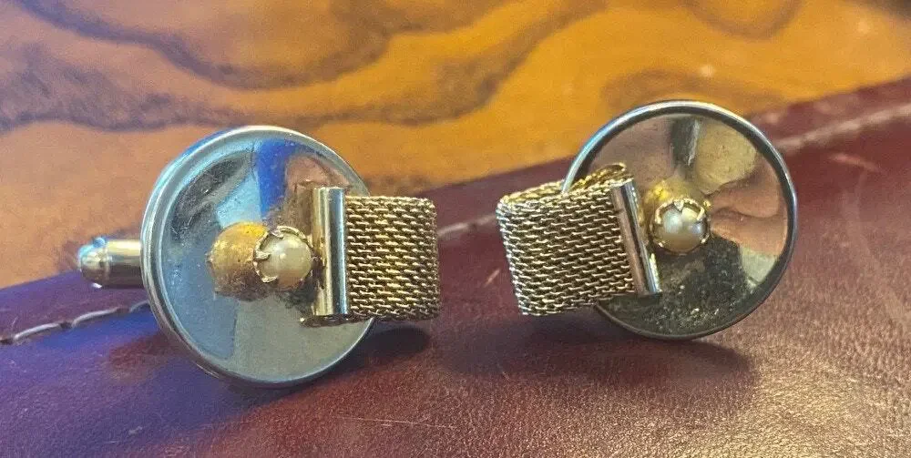 VTG Gold Tone Cufflinks with Faux Pearl Inset, Mesh Band